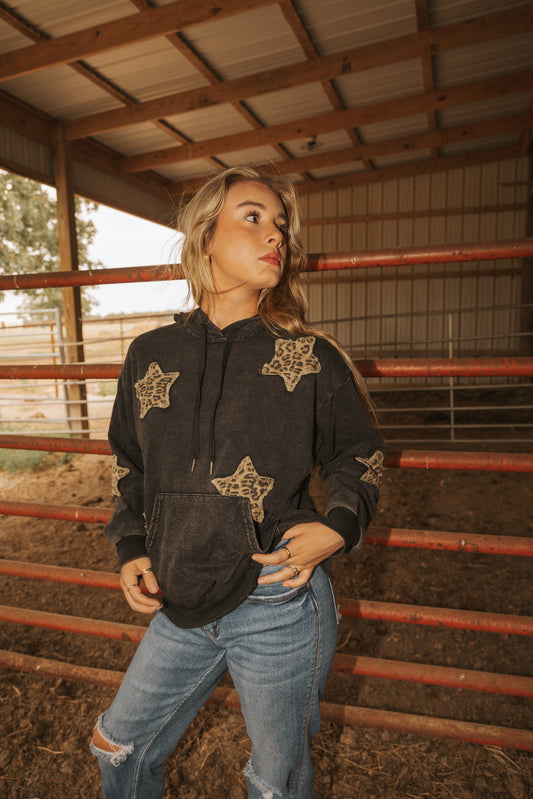 Over sized Mineral Wash Hoodie With Denim Star Patch